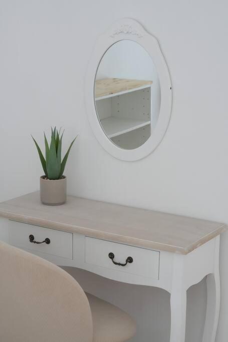 Calais Plage-Gare Appartement Elegant Tout Equipe Exterior photo